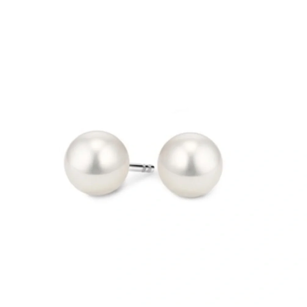 Renaissance Collection Cultured Pearl Studs Freshwater Pearls